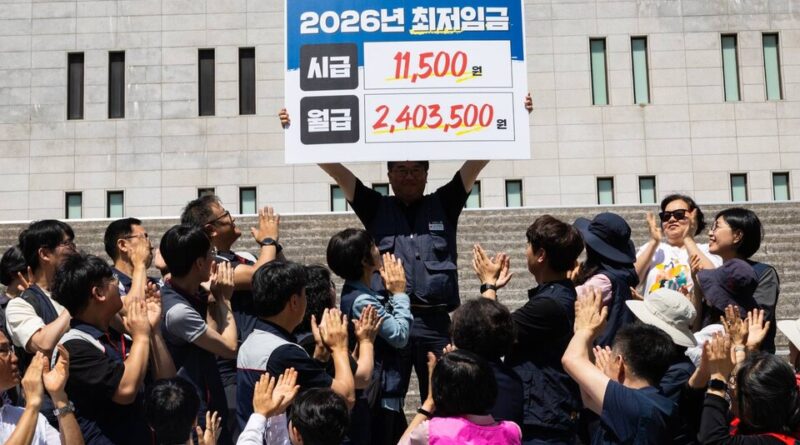 “시급 1만1500원, 월 240만원은 받고 살자” 노동계, 2026년 최저임금 최초 요구안 발표