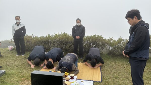 1018 김종중열사 명절차례 및 묘역참배